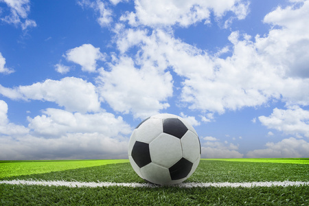 今日足彩重点比赛数据分析